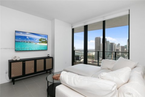 Condo in Miami, Florida, 2 bedrooms  № 1386007 - photo 5