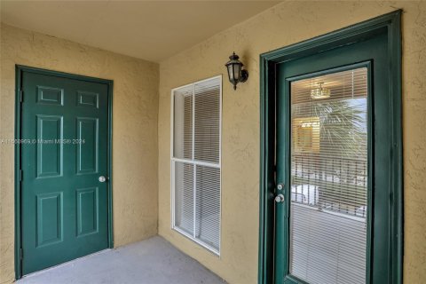 Condo in Coral Springs, Florida, 1 bedroom  № 1367365 - photo 4