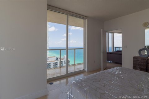 Condominio en alquiler en Sunny Isles Beach, Florida, 2 dormitorios, 132.2 m2 № 11233 - foto 7