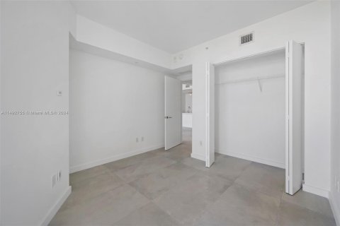 Condominio en venta en Miami, Florida, 2 dormitorios, 106 m2 № 861986 - foto 30