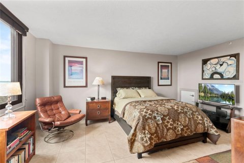 Condo in Orlando, Florida, 2 bedrooms  № 1379550 - photo 19