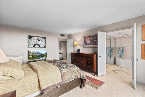 Condo in Orlando, Florida, 2 bedrooms  № 1379550 - photo 21