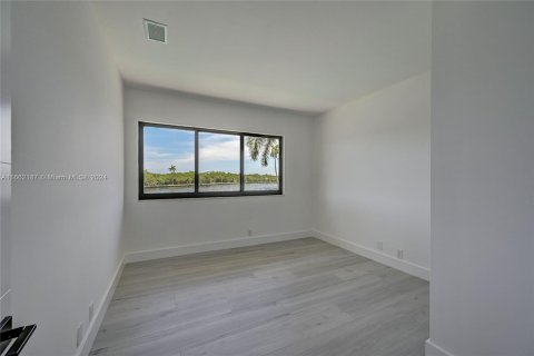 Touwnhouse à louer à Fort Lauderdale, Floride: 4 chambres, 262.36 m2 № 1370348 - photo 22