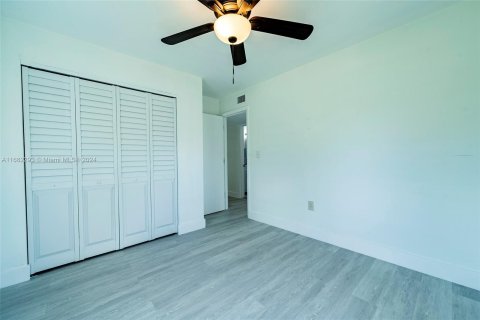 Casa en venta en Miami, Florida, 3 dormitorios, 105.72 m2 № 1415382 - foto 27