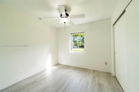 Casa en venta en Miami, Florida, 3 dormitorios, 105.72 m2 № 1415382 - foto 21