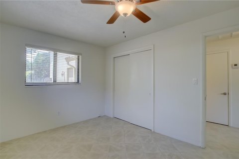 Купить коммерческую недвижимость в Уилтон-Мэнорс, Флорида 159.7м2, № 1160521 - фото 30