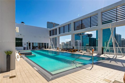 Condominio en venta en Miami, Florida, 41.43 m2 № 1369080 - foto 1