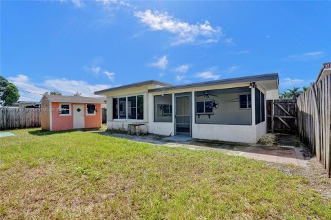 Villa ou maison à vendre à Pembroke Pines, Floride: 3 chambres, 132.76 m2 № 1369122 - photo 4