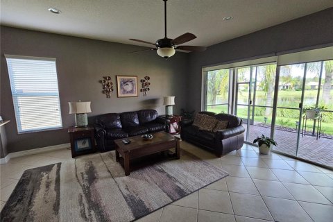 Casa en venta en Wimauma, Florida, 3 dormitorios, 174.93 m2 № 733274 - foto 11