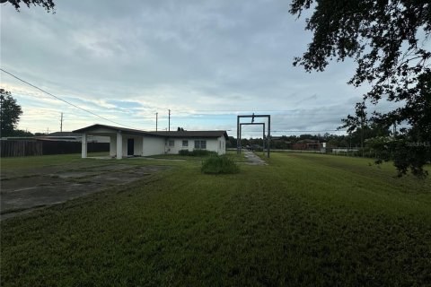 Propiedad comercial en venta en Wesley Chapel, Florida, 122.63 m2 № 1321847 - foto 13