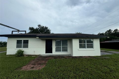 Immobilier commercial à vendre à Wesley Chapel, Floride: 122.63 m2 № 1321847 - photo 15