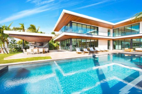 Villa ou maison à vendre à Miami Beach, Floride: 5 chambres, 733 m2 № 507482 - photo 18