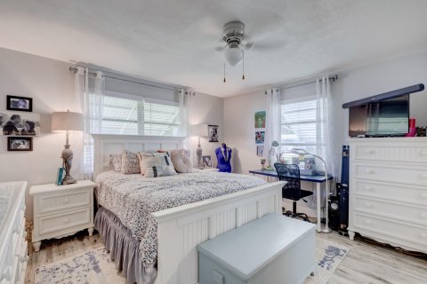 Casa en venta en Pompano Beach, Florida, 2 dormitorios, 129.51 m2 № 1002509 - foto 12