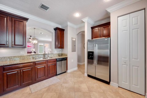 Townhouse in Jupiter, Florida 4 bedrooms, 196.58 sq.m. № 1182307 - photo 12