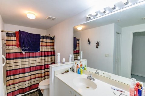 Copropriété à vendre à Coral Springs, Floride: 1 chambre, 75.07 m2 № 980390 - photo 10