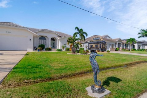 Villa ou maison à vendre à Punta Gorda, Floride: 3 chambres, 196.77 m2 № 1364490 - photo 3