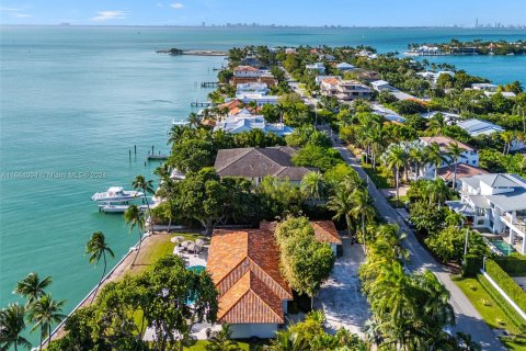 House in Key Biscayne, Florida 5 bedrooms, 286.6 sq.m. № 1419923 - photo 10