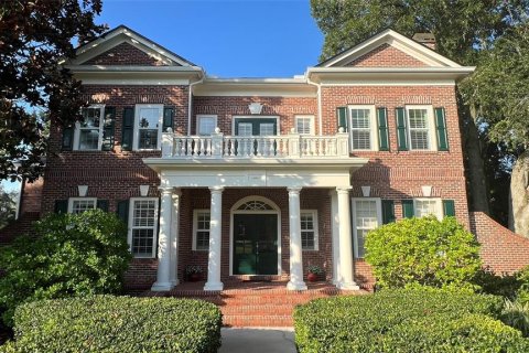 Villa ou maison à vendre à Wesley Chapel, Floride: 4 chambres, 394.56 m2 № 1385312 - photo 2