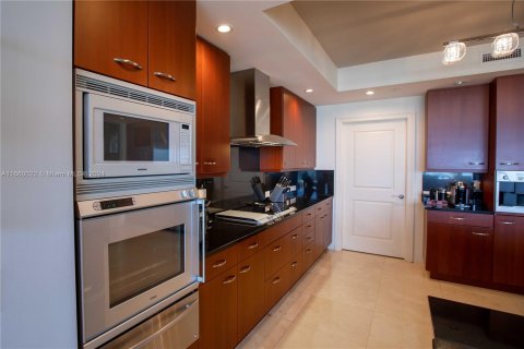 Condo in Aventura, Florida, 3 bedrooms  № 1365582 - photo 16