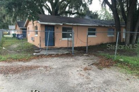 Appartement à louer à Wildwood, Floride: 2 chambres, 62.43 m2 № 1369321 - photo 1