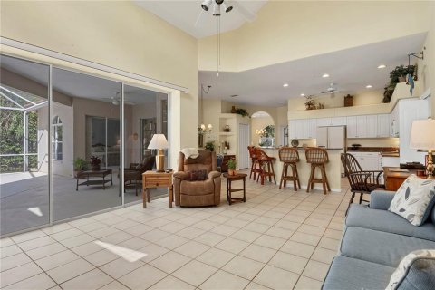 House in Sarasota, Florida 4 bedrooms, 218.23 sq.m. № 1374807 - photo 21