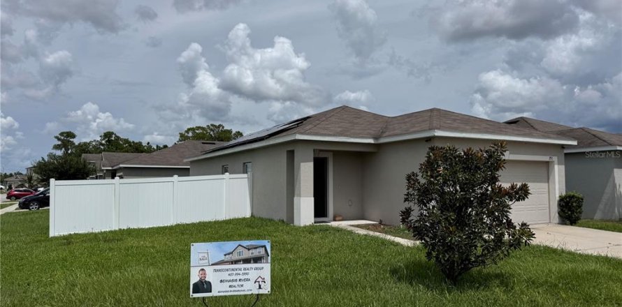 Casa en Winter Haven, Florida 3 dormitorios, 123.84 m2 № 1394646