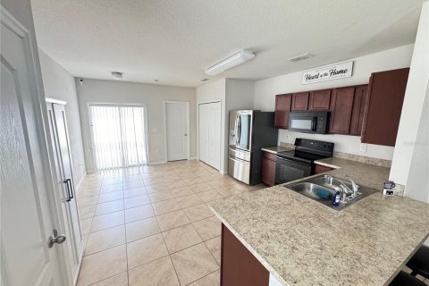 Casa en venta en Winter Haven, Florida, 3 dormitorios, 123.84 m2 № 1394646 - foto 10