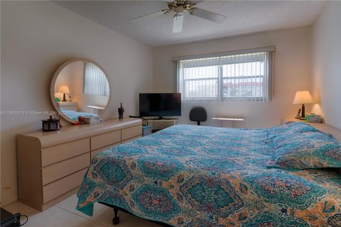 Condo in Sunrise, Florida, 1 bedroom  № 1094839 - photo 7