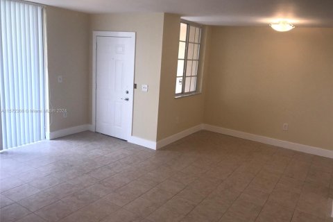 Condo in West Palm Beach, Florida, 2 bedrooms  № 1132294 - photo 13