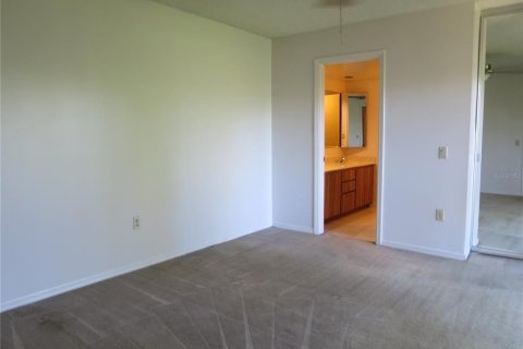 Condo in Orlando, Florida, 2 bedrooms  № 1393770 - photo 28