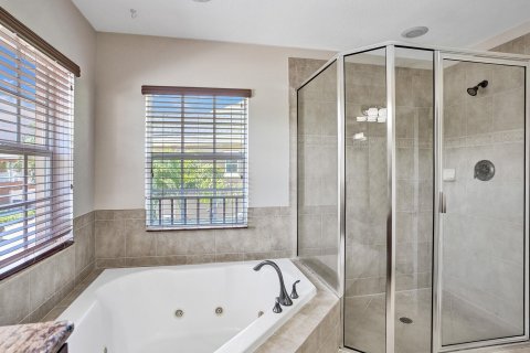 Villa ou maison à vendre à Wilton Manors, Floride: 4 chambres, 313.64 m2 № 1141308 - photo 21