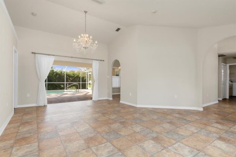 Villa ou maison à vendre à North Port, Floride: 3 chambres, 192.21 m2 № 1315030 - photo 7