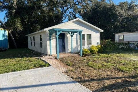 Casa en venta en Umatilla, Florida, 2 dormitorios, 80.27 m2 № 1405672 - foto 3