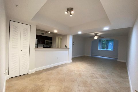 Condo in Hypoluxo, Florida, 1 bedroom  № 764841 - photo 15