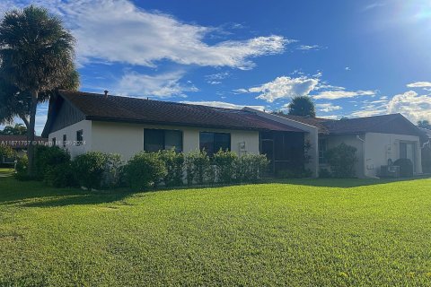 Villa ou maison à vendre à Delray Beach, Floride: 2 chambres, 88.07 m2 № 1393554 - photo 14