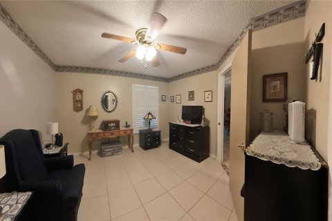 House in Deltona, Florida 2 bedrooms, 117.34 sq.m. № 1300888 - photo 9