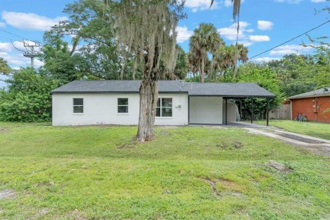 House in Cocoa, Florida 3 bedrooms, 80.27 sq.m. № 1382650 - photo 1