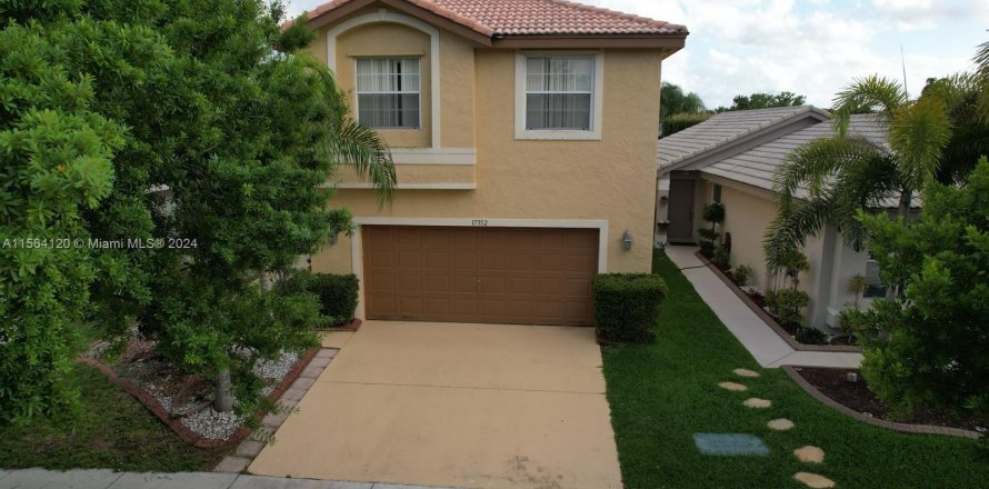 Casa en Miramar, Florida 5 dormitorios, 242.2 m2 № 1100473