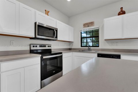 Adosado en venta en Florida City, Florida, 3 dormitorios, 131.74 m2 № 1242427 - foto 15