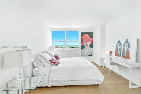 Copropriété à vendre à Miami Beach, Floride: 2 chambres, 100.15 m2 № 954042 - photo 11