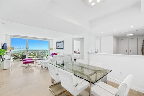 Copropriété à vendre à Miami Beach, Floride: 2 chambres, 100.15 m2 № 954042 - photo 5