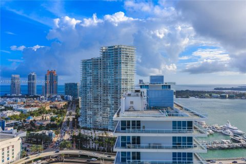 Copropriété à vendre à Miami Beach, Floride: 2 chambres, 100.15 m2 № 954042 - photo 10