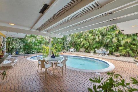 Casa en venta en Fort Lauderdale, Florida, 4 dormitorios, 215.53 m2 № 1116969 - foto 10