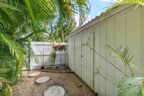 Villa ou maison à vendre à Fort Lauderdale, Floride: 4 chambres, 215.53 m2 № 1116969 - photo 14