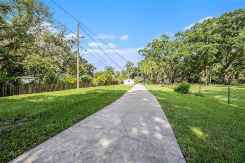 House in Odessa, Florida 5 bedrooms, 219.44 sq.m. № 1312542 - photo 9