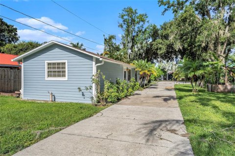 House in Odessa, Florida 5 bedrooms, 219.44 sq.m. № 1312542 - photo 11