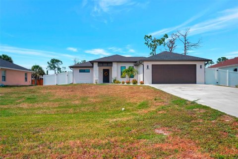 Villa ou maison à louer à Port Charlotte, Floride: 3 chambres, 146.23 m2 № 1365046 - photo 2