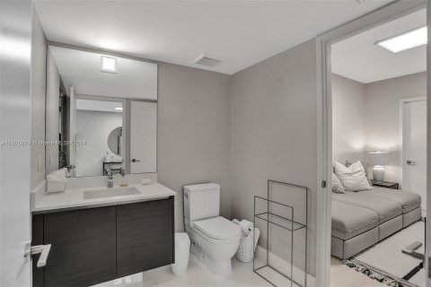 Copropriété à vendre à Sunny Isles Beach, Floride: 3 chambres, 141.58 m2 № 1272233 - photo 23