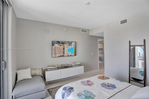 Condo in Sunny Isles Beach, Florida, 3 bedrooms  № 1272233 - photo 15