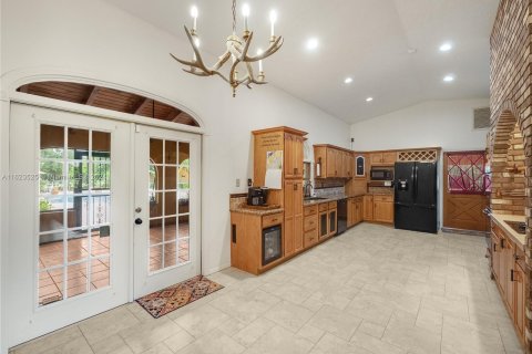 Villa ou maison à vendre à Okeechobee, Floride: 5 chambres, 381.55 m2 № 1272230 - photo 8